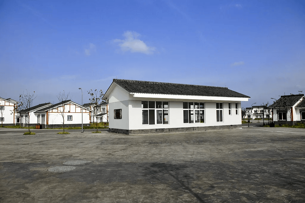 四川新規(guī)4月起實(shí)施 禁止變相強(qiáng)迫旅游者購(gòu)物，嚴(yán)控生鮮食用農(nóng)產(chǎn)品過(guò)度包裝